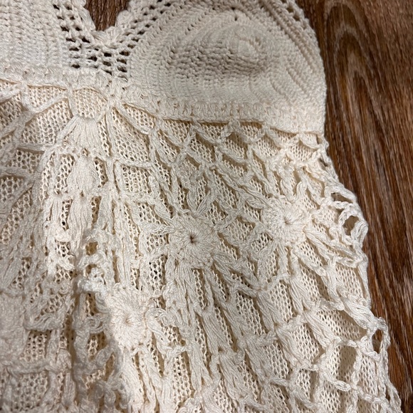 Boho vibe beige top no size dot see the measurement - Picture 2 of 5